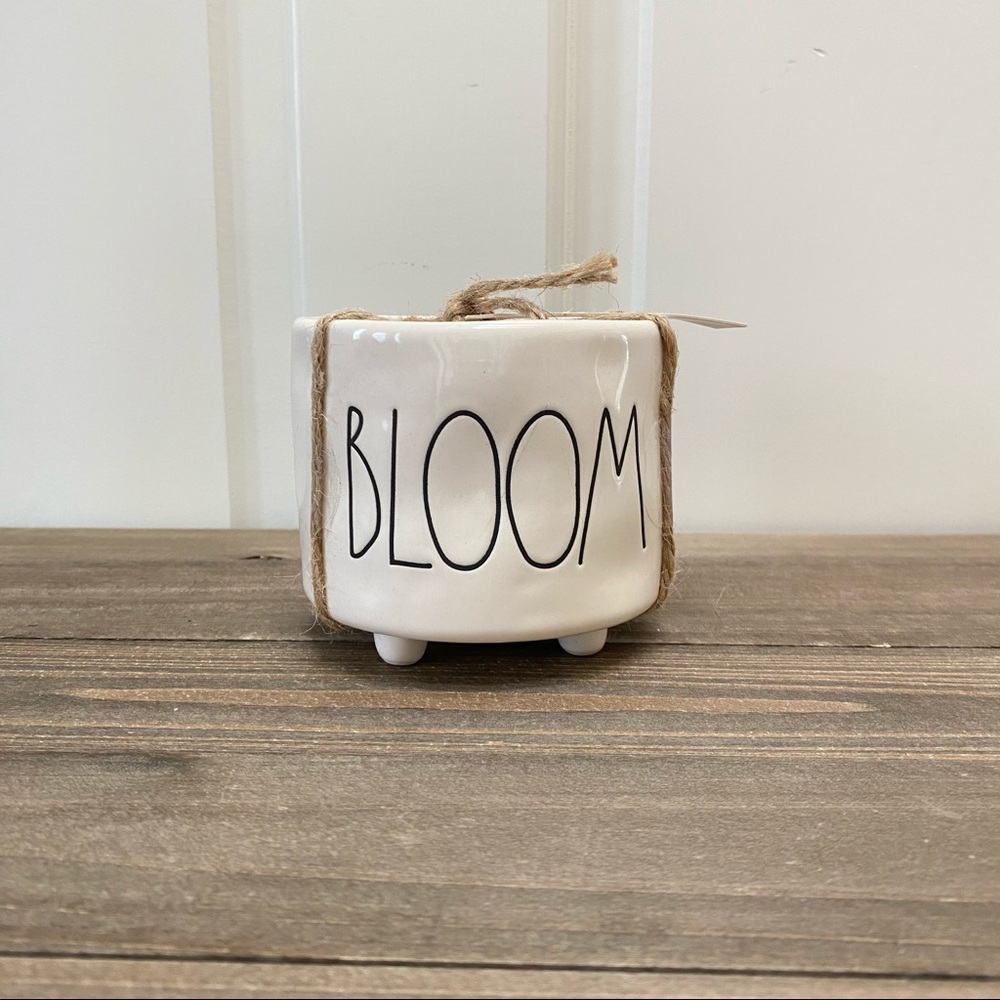 Rae Dunn BLOOM Mini Planter With Legs